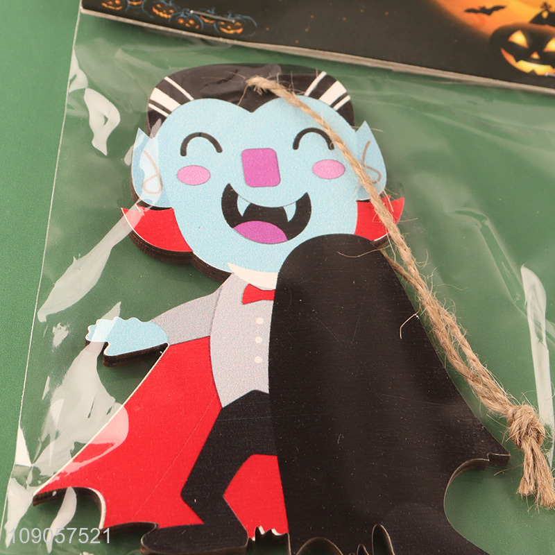 Factory Supply Halloween Vampire Decorations Wooden Hanging Ornaments for Tree