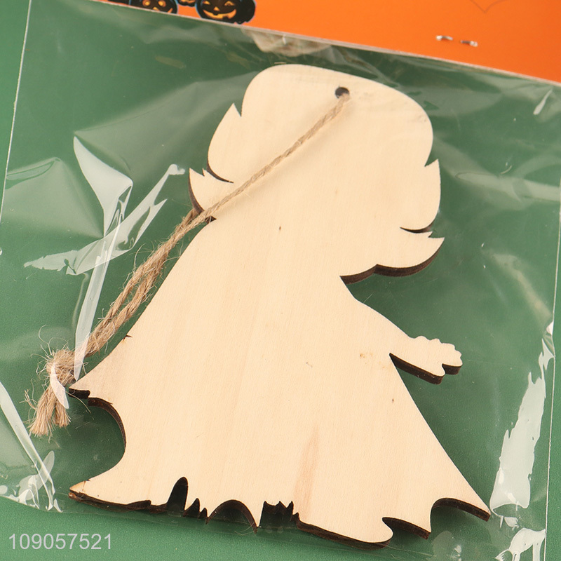 Factory Supply Halloween Vampire Decorations Wooden Hanging Ornaments for Tree