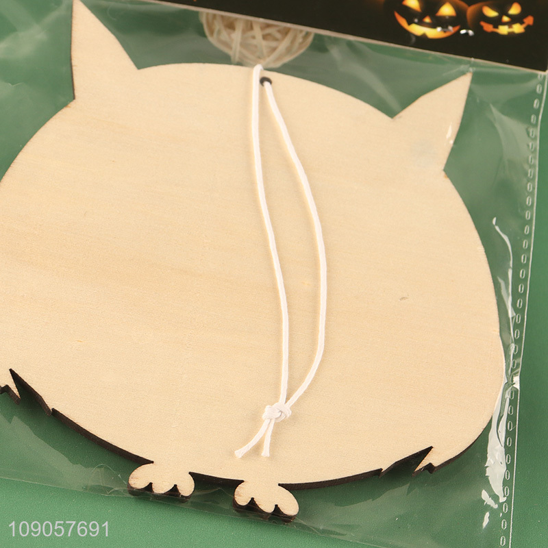 New Product Halloween Wooden Hanging Ornaments Halloween Wood Owl with Rope
