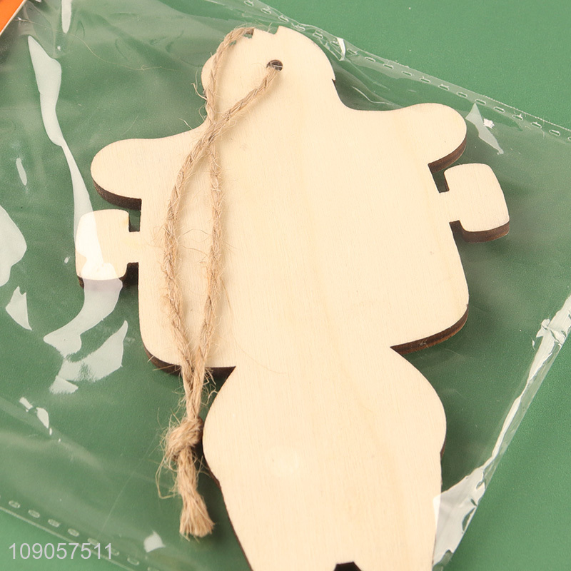 China Imports Halloween Wooden Hanging Decorations with Rope for Home Party Decor