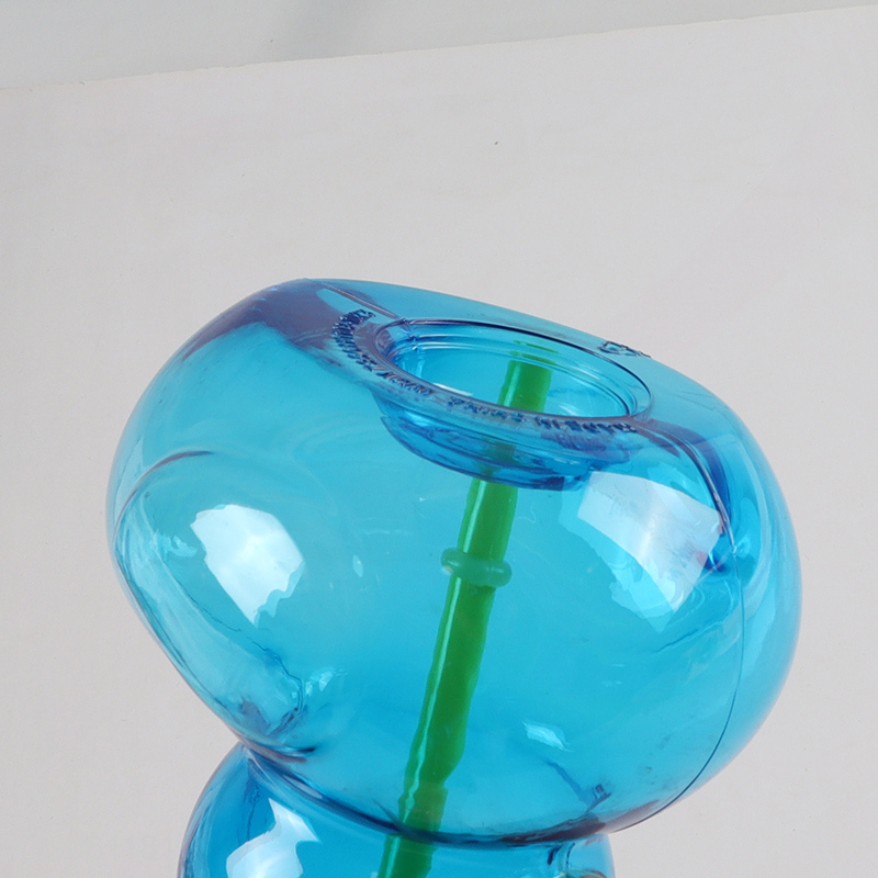 Hot selling cartoon duck shape plastic water cup straw cup wholesale