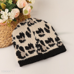 High Quality Winter Hat Leopard Pattern Knitted Beanies for Men Women