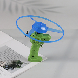 China factory outdoor LED flying saucer flash rotating toys for kids
