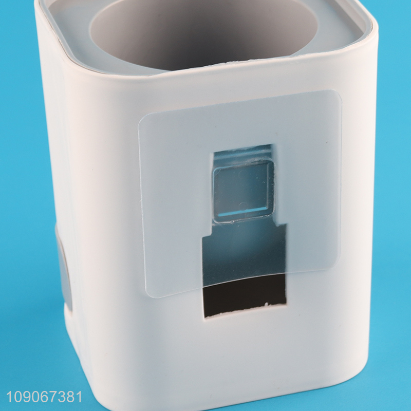 Online Wholesale Durable Flexible Bristle Toilet Bowl Brush with Holder