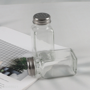 Wholesale Glass Salt and Pepper Shaker Seasoning Jar with Metal Lid