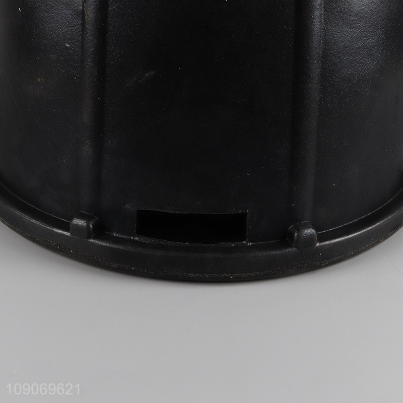 High Quality Ultra Durable Rubber Bucket Farm Bucket Feeding Trough