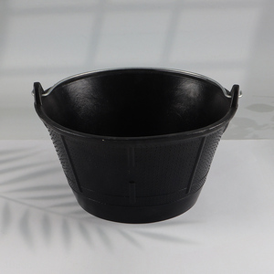 Wholesale Multipurpose Rubber Storage Bucket Outdoor Poultry Water Bucket