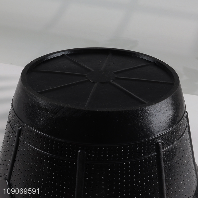 Wholesale Multipurpose Rubber Storage Bucket Outdoor Poultry Water Bucket