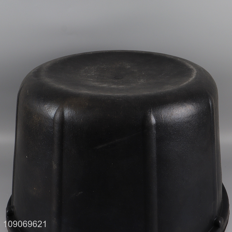 High Quality Ultra Durable Rubber Bucket Farm Bucket Feeding Trough