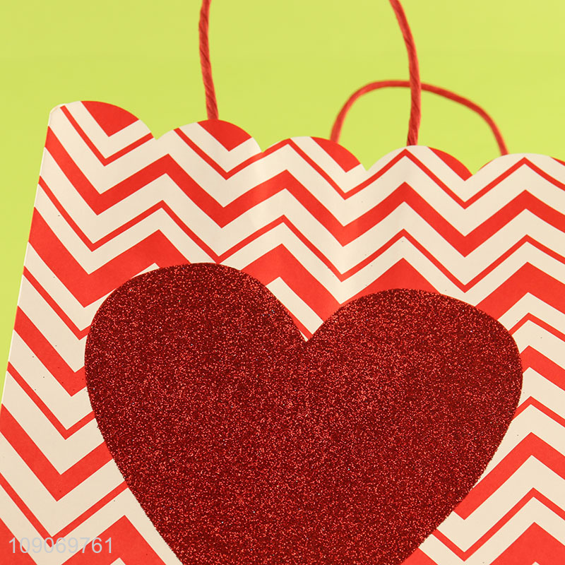 Top products heart pattern eco-friendly gifts packaging paper bag