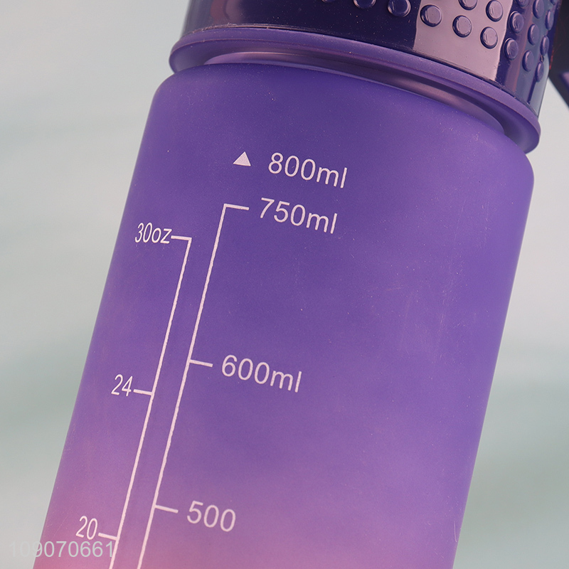 Hot products portable large capacity sports water bottle with handle