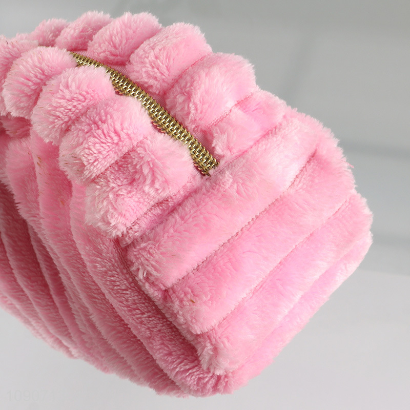 New Arrival Portable Makeup Bag Travel Toiletry Bag Cosmetic Pouch