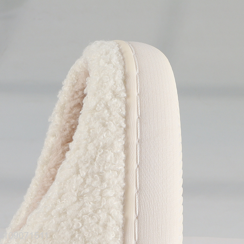 Wholesale Cute Winter Slippers Fuzzy Cozy House Slippers for Women