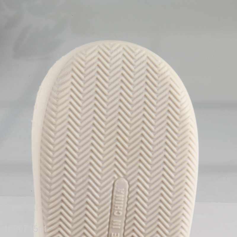 Wholesale Cute Winter Slippers Fuzzy Cozy House Slippers for Women