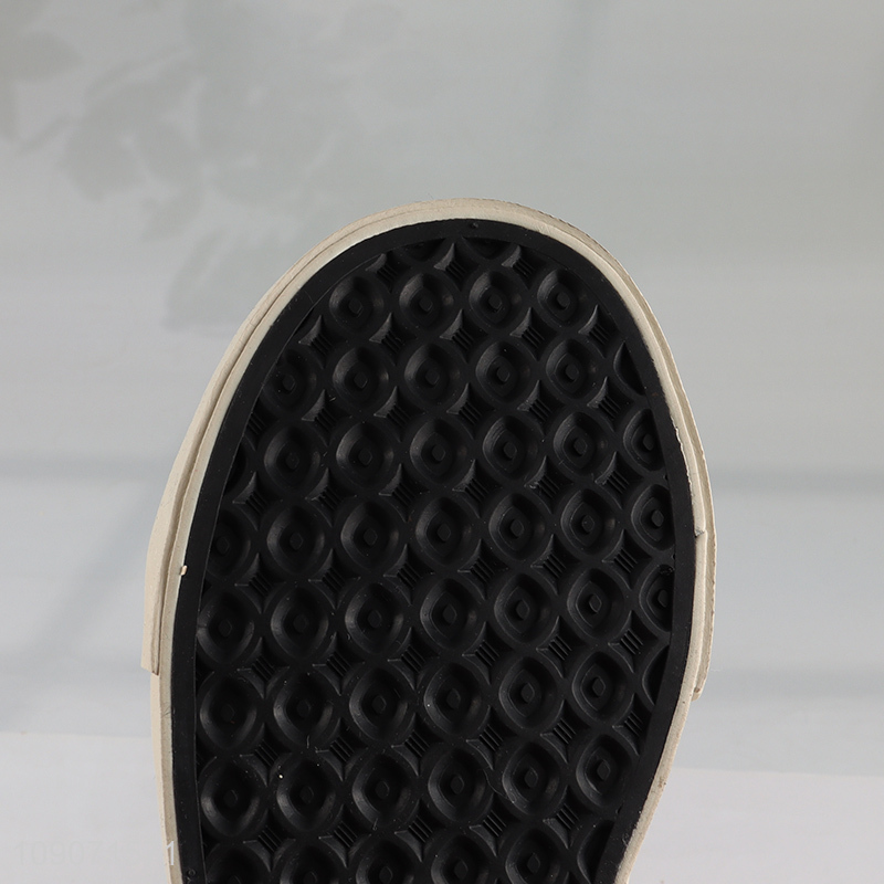 Online Wholesale Women Casual Sneakers with Thick Round Shoe Laces