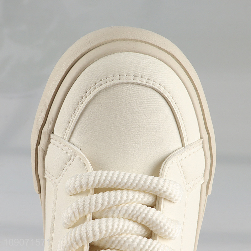 Online Wholesale Women Casual Sneakers with Thick Round Shoe Laces