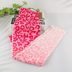 Online wholesale Leopard print fashionable breathable women yoga pants