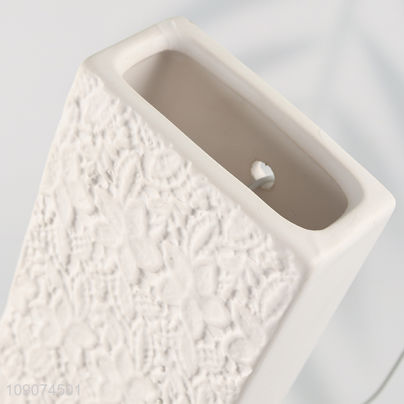 Best selling white home decor wall hanging ceramic crafts with hook