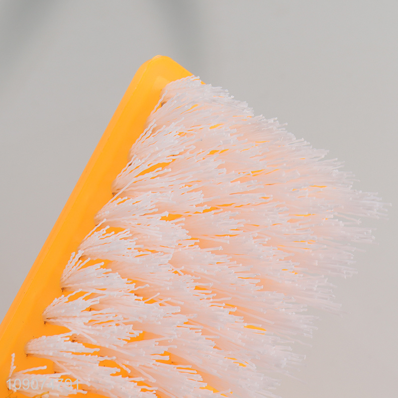 Hot selling reusable clothes washing scrubbing brush with handle