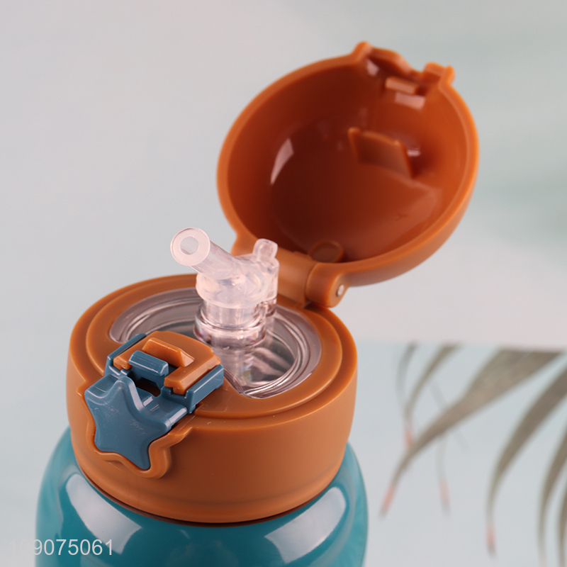 Good quality cartoon 550ml children insulated vacuum cup with sleeve