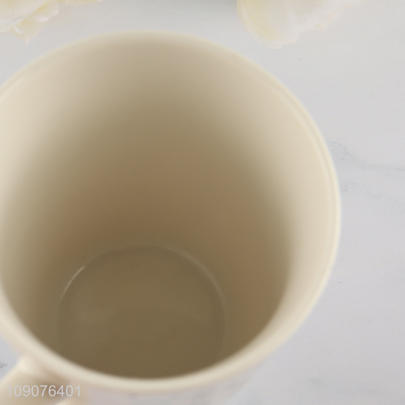 Latest products ceramic Christmas tree printed water cup water mug