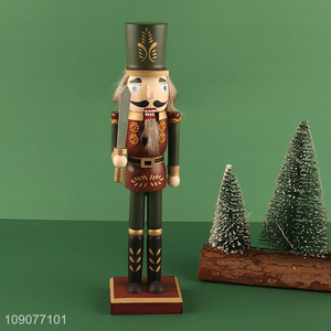 Online wholesale indoor decoration wooden nutcracker soldier ornament