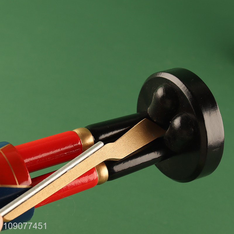 Good selling tabletop decoration wooden nutcracker soldier ornament for christmas