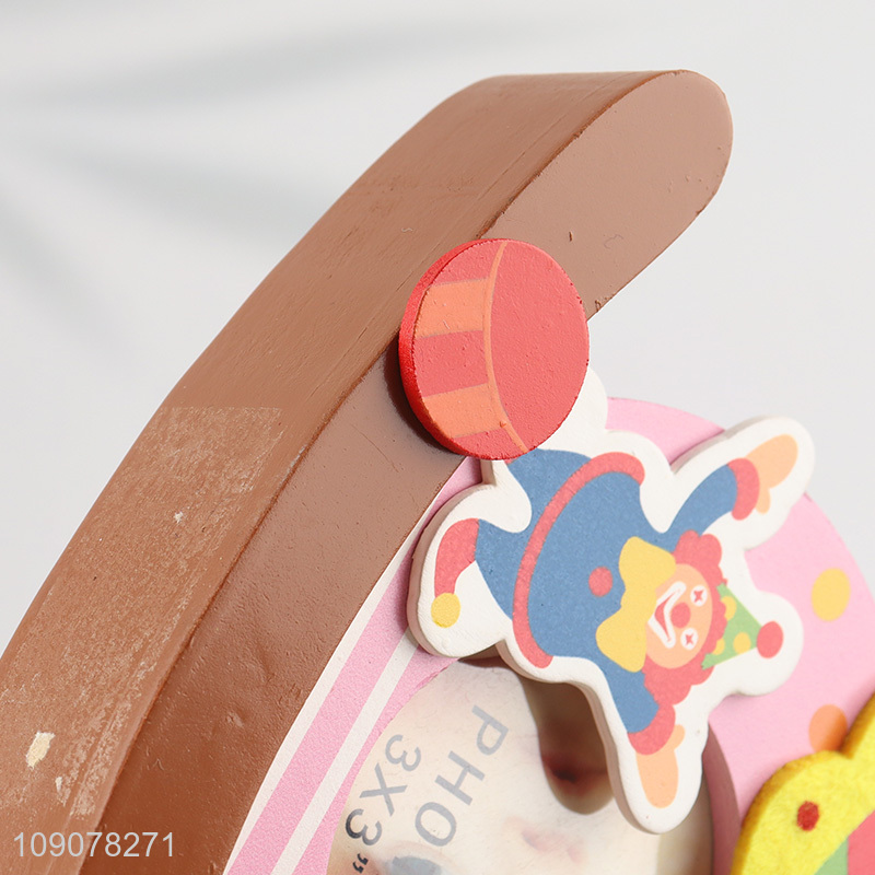 Popular products desktop decoration baby wooden photo frame picture frame