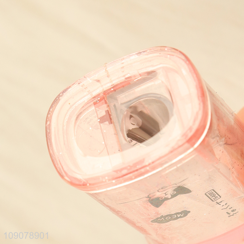 Low price cute cat paw shape plastic school students stationery pencil sharpener