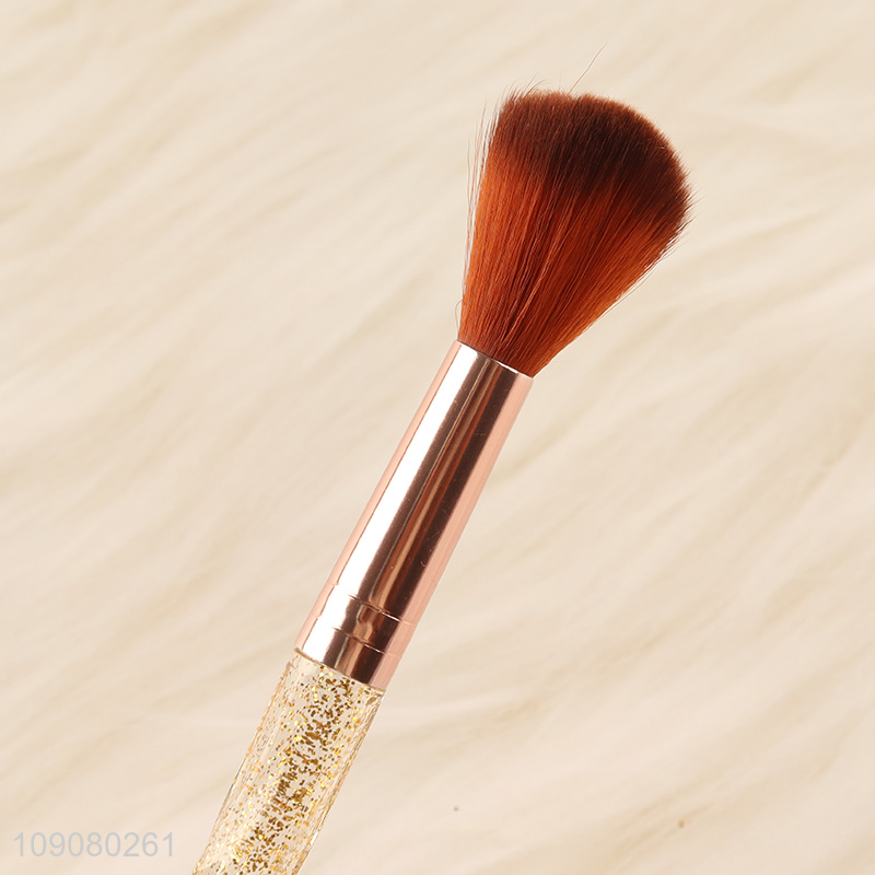 Hot selling professional makeup tool powder brush for women