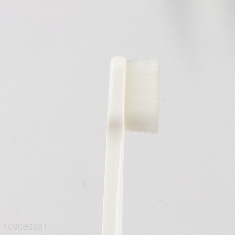 Online Wholesale Adults Toothbrush Manual Toothbrush with Soft Bristles