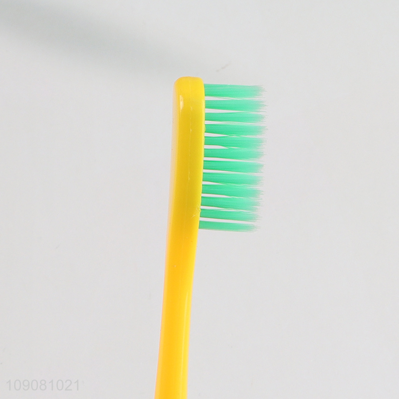 Good Quality Adults Toothbrush Manual Toothbrush with Soft Bristles