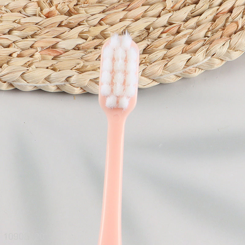 Hot Selling Adults Toothbrush Soft Manual Toothbrush for Daily Use