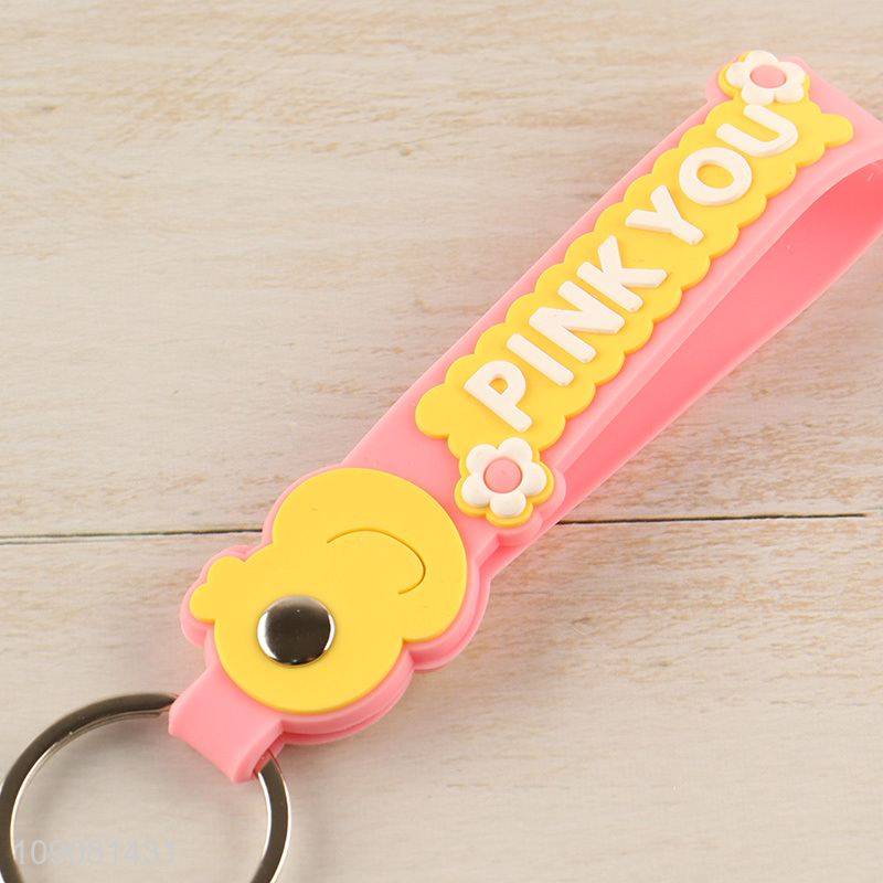 Online wholesale portable silicone pendant cartoon keychain for gifts
