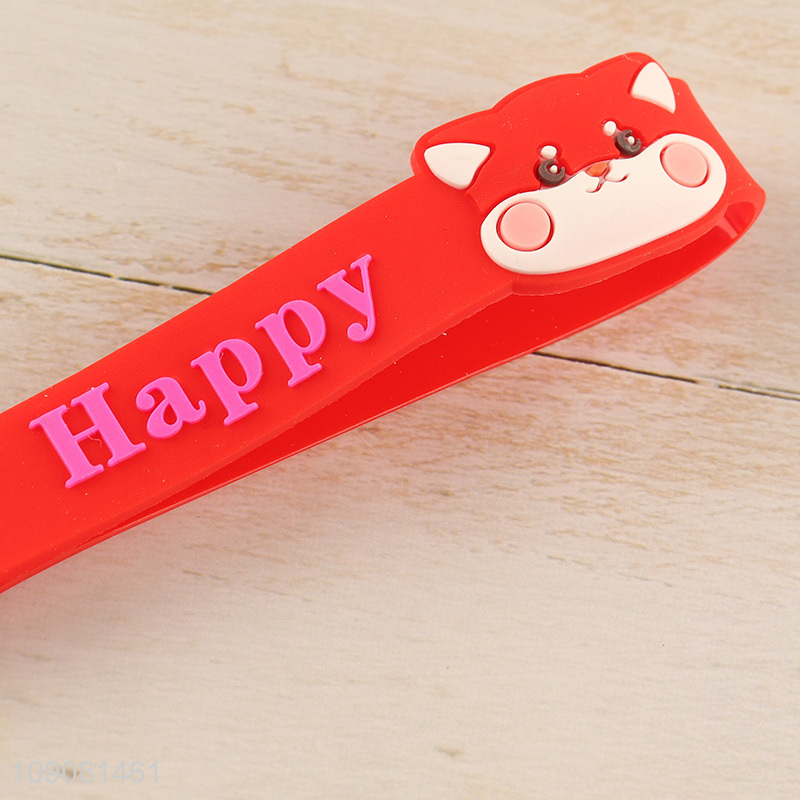 Factory direct sale carton silicone puppy pendant keychain wholesale