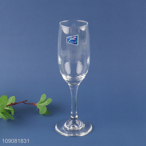 Low price unbreakable clear glass wine glasses champagne glasses goblet for sale