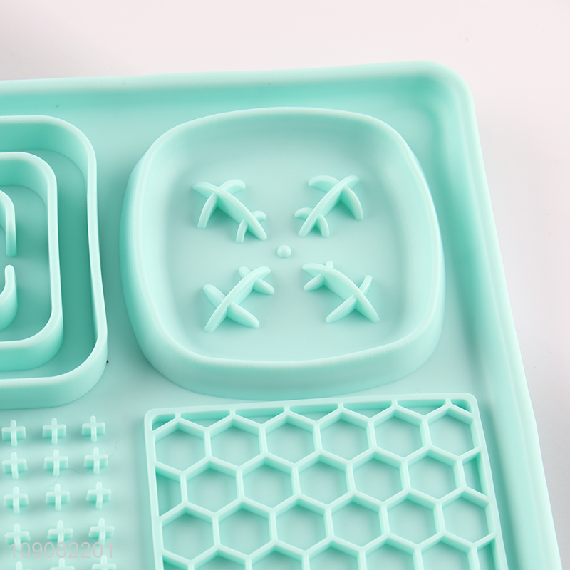 Factory price silicone pet supplies pet slow food bowl for dog