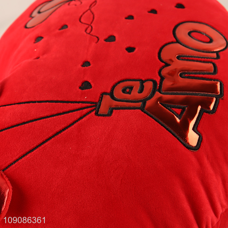 Best selling heart shape soft household pillow cushion for gifts