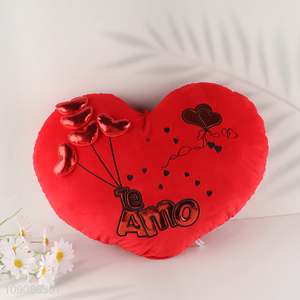 Best selling heart shape soft household pillow cushion for gifts