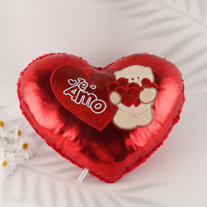 Online wholesale heart shape bear pattern household pillow cushion