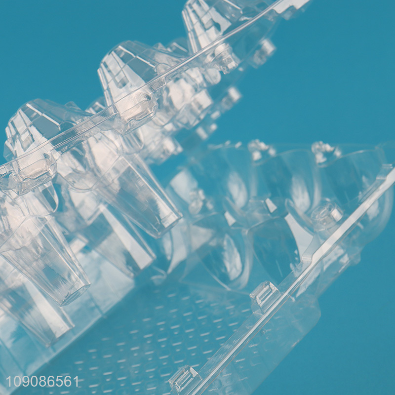 Factory price kitchen supplies plastic egg storage box egg holder for sale