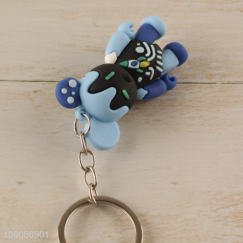 Popular products portable cartoon bear pendant silicone keychain