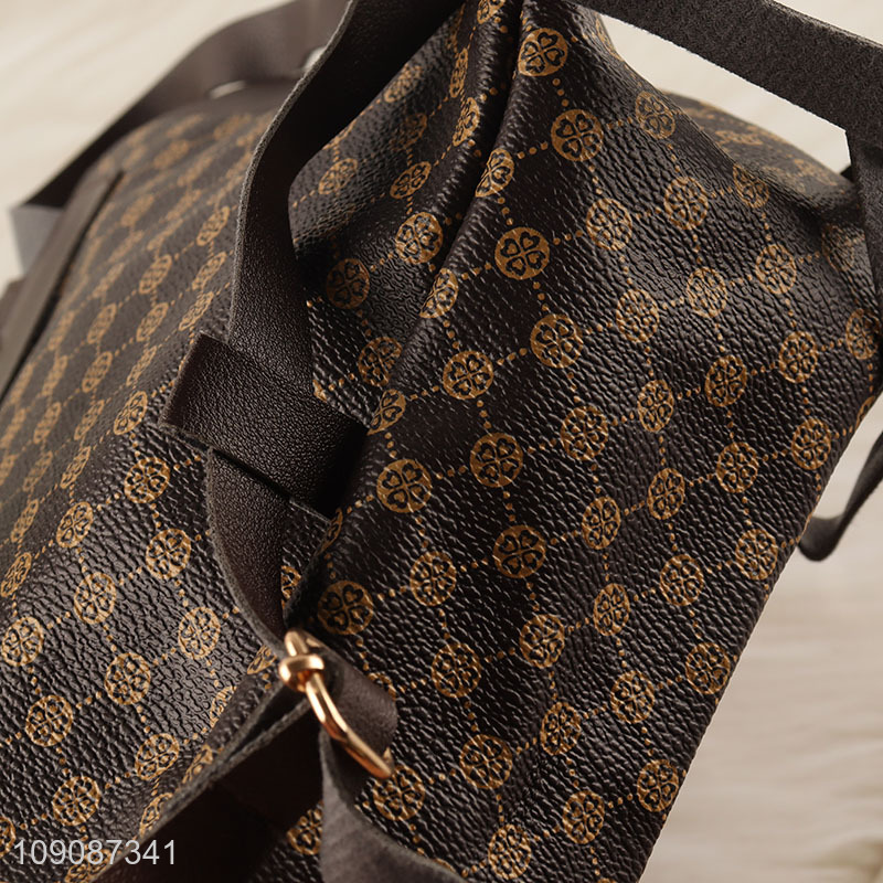 Yiwu market fashionable waterproof lightweight pu backpack for sale