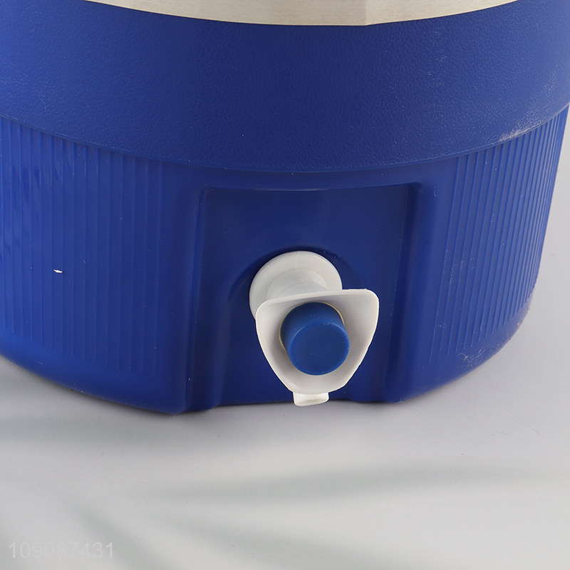 China Imports 8L Round Portable Multi-Function Plastic Cooler Box
