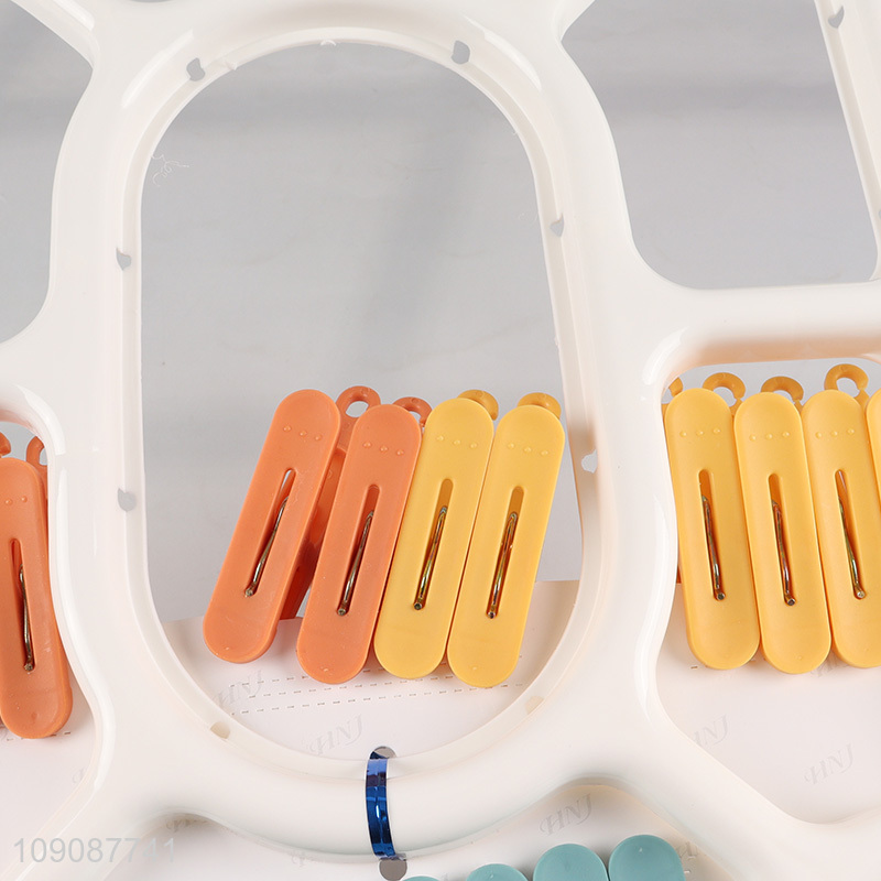 Best selling household plastic multifunctional drying hanger with clips
