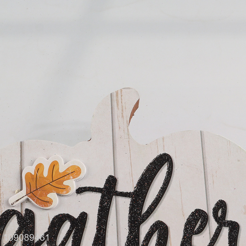 Good selling wooden crafts autumn holiday decoration desktop ornament