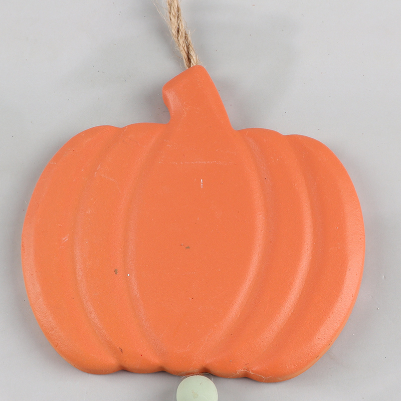 Hot selling pumpkin shape wooden crafts Harvest Festival hanging ornament