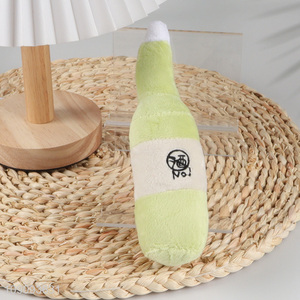 Top selling beer bottle shape grinding teeth squeaky toys pet toys