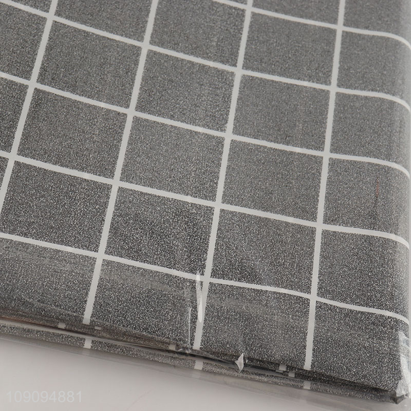 Good Quality Checkered Table Cloth Water Resistant Plastic Table Cover