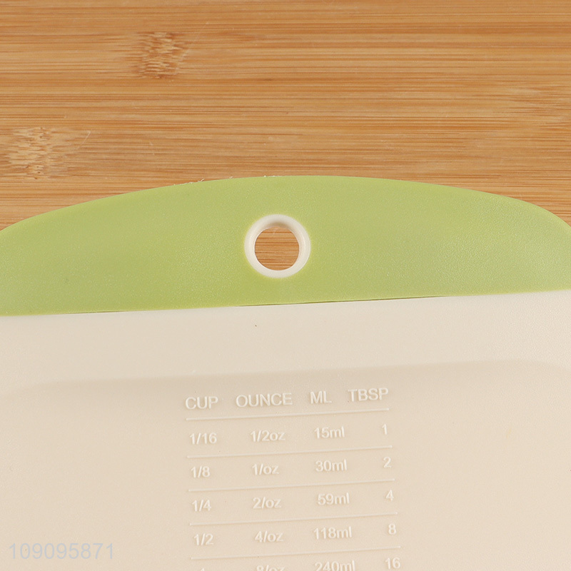 Top quality non-stick plastic kitchen gadget dough scraper